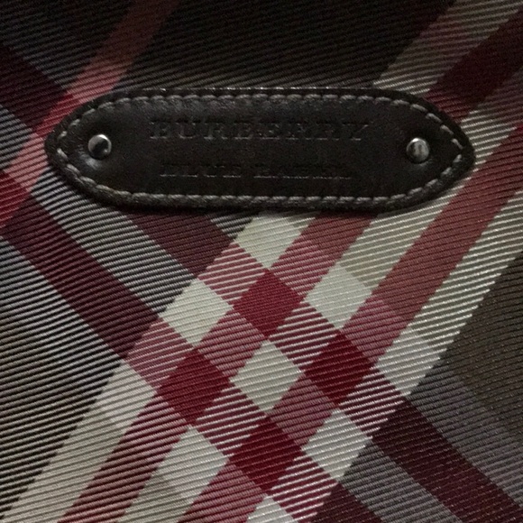 Burberry Blue Label Dumpling Sling Bag 💋 - Picture 2 of 5